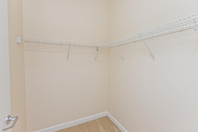 Building Photo - 1 bedroom in Chicago IL 60605