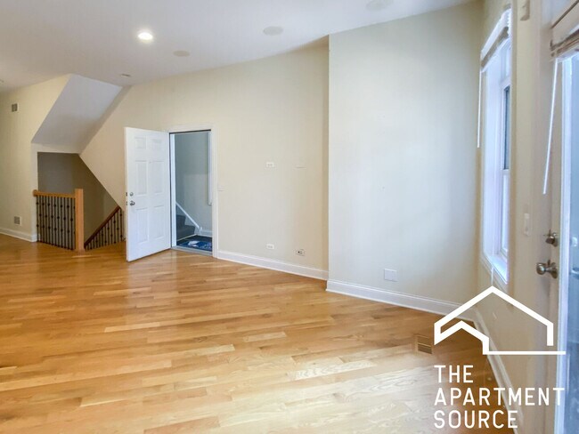 Foto del edificio - 3247 N Seminary Ave