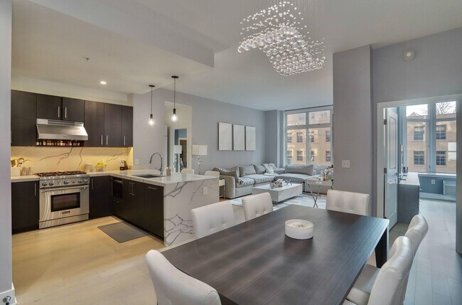 Foto del edificio - 1400 Hudson St