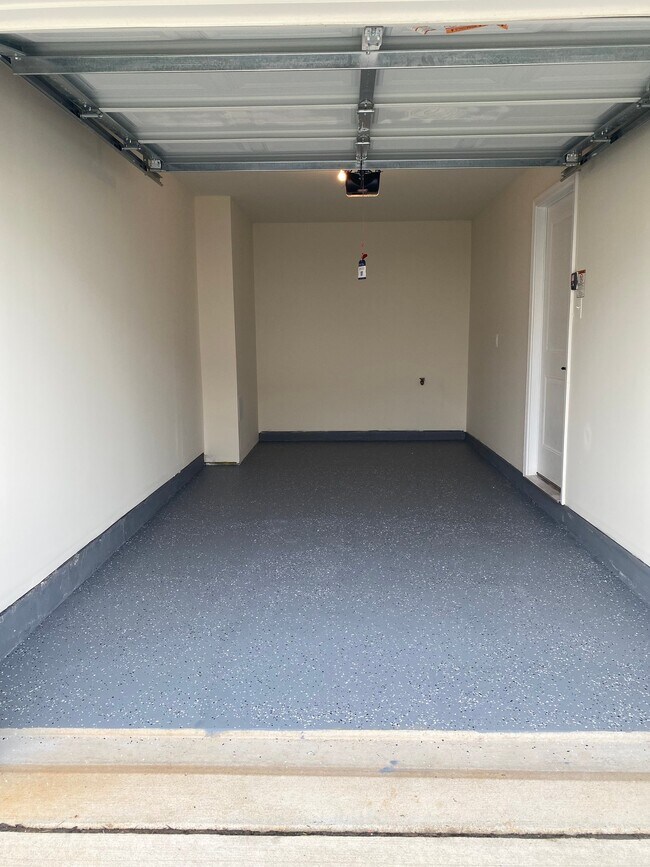 Foto del edificio - 2677 Bears Den Dr