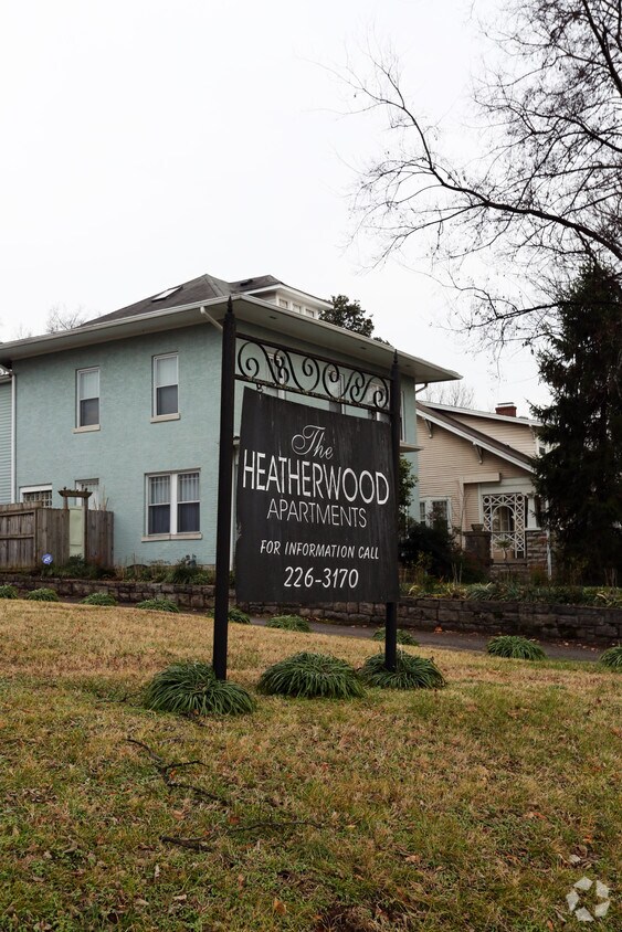 Foto del edificio - The Heatherwood Apartments