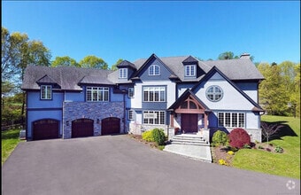 Building Photo - 85 Banks Rd