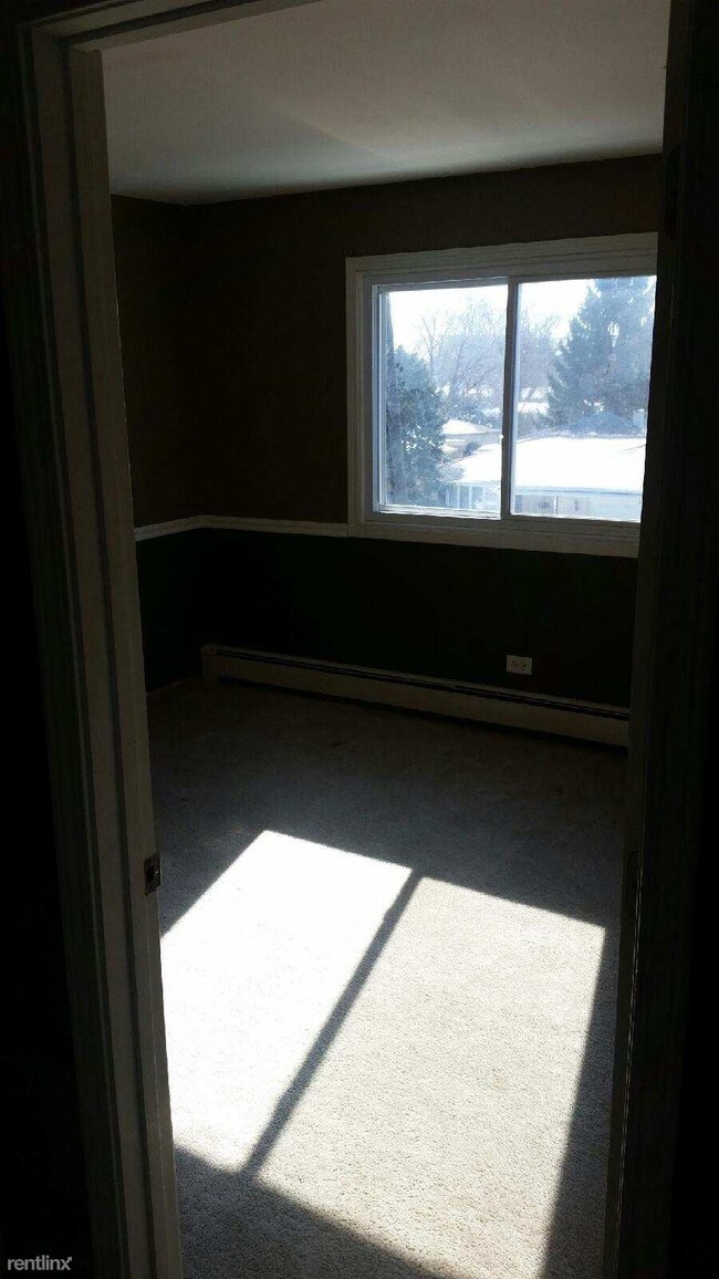 Building Photo - 17242 71st Ct