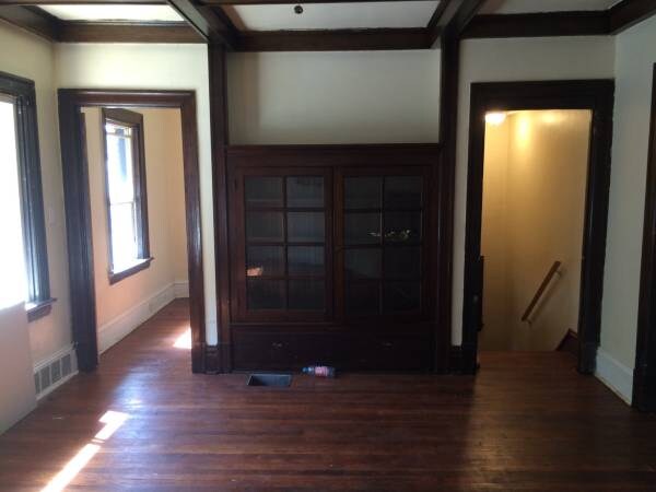 Primary Photo - 3532 Brighton Rd