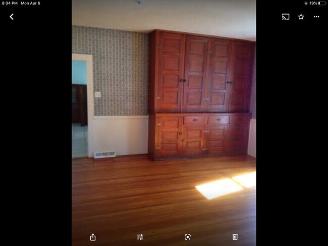 Foto del edificio - 404 W Pierce St