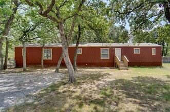 Building Photo - 1652 Sheila Dr
