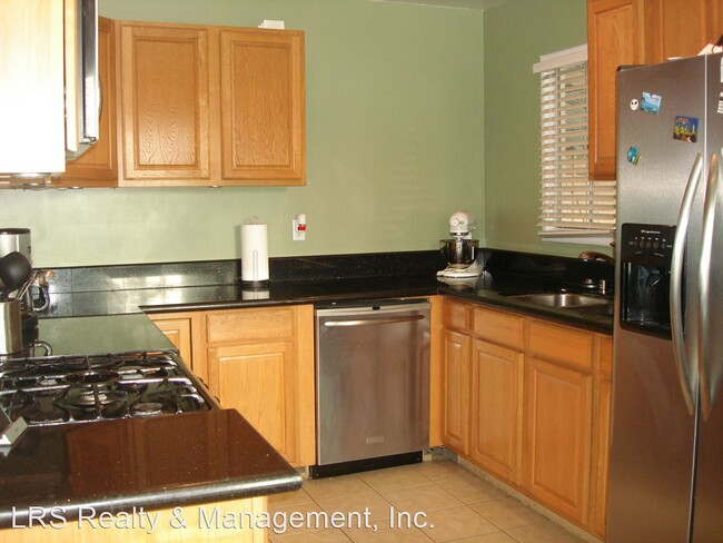 Foto del edificio - 2 br, 1 bath House - 9722 Arleta Ave.