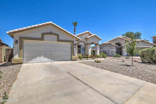 Building Photo - 1175 S Larkspur St