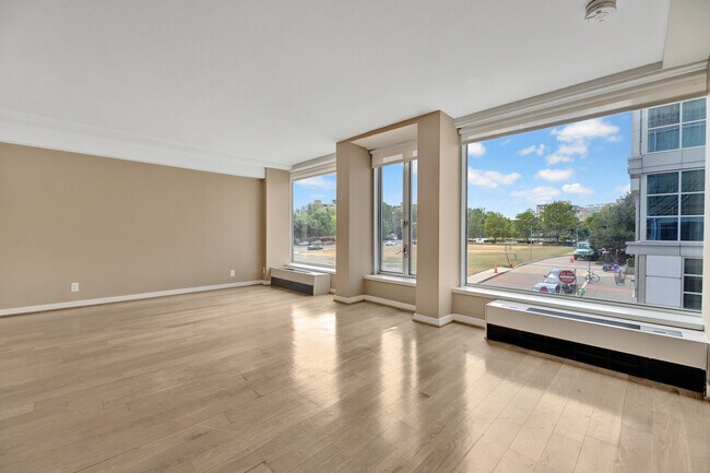 Foto del edificio - 1101 3rd St SW