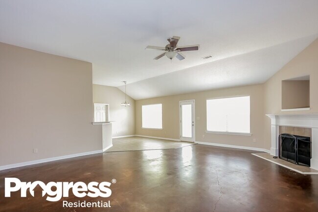 Building Photo - 6257 Saddletrail Dr