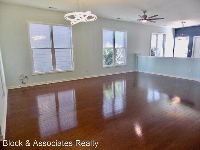 Building Photo - 4 br, 3 bath House - 1213 Somers Drive