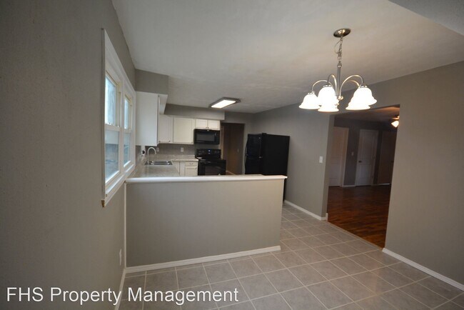 Building Photo - 3 br, 2 bath House - 2954 W Water