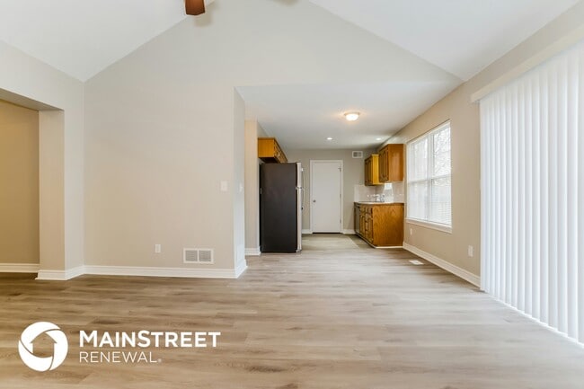 Foto del edificio - 21309 W 51st Terrace