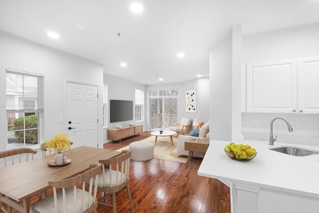 Foto del interior - RIVER BEND DEVELOPERS, LLC