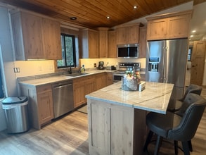 Building Photo - 31179 Grinde Bay Ln