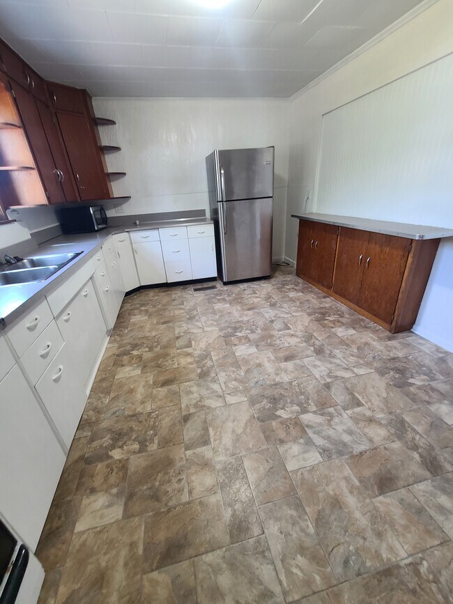 Foto del edificio - 211 N. New St., Apt. 4