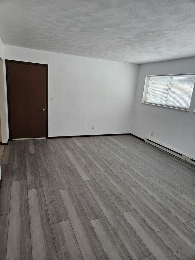 Foto del edificio - Woodridge Apartments- 1003