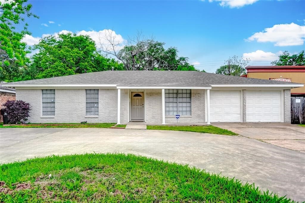 Foto principal - 12306 Hillcroft St
