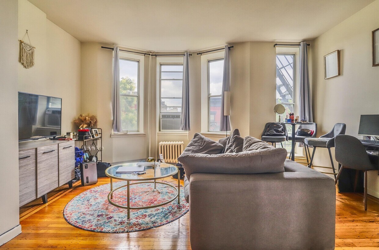 Foto principal - 106 11th St