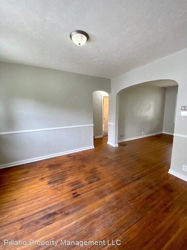 Foto del edificio - 2 br, 1 bath House - 8840 E New York St