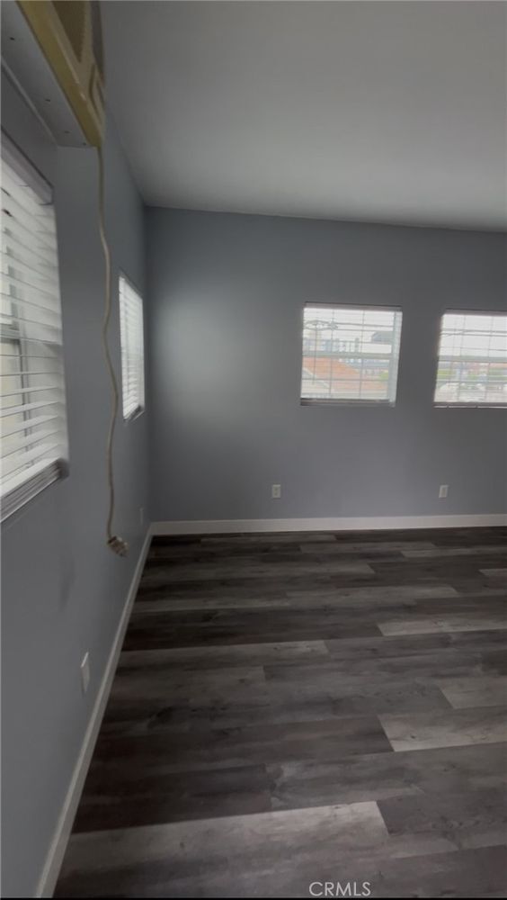 Building Photo - 1032 Normandie Ave