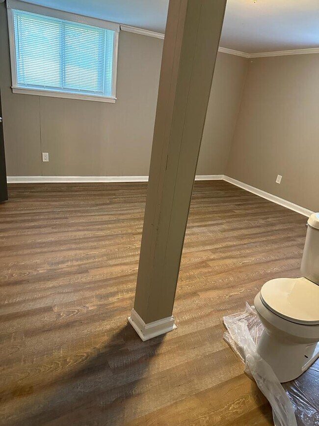 Building Photo - 3745 Feldwood Pl