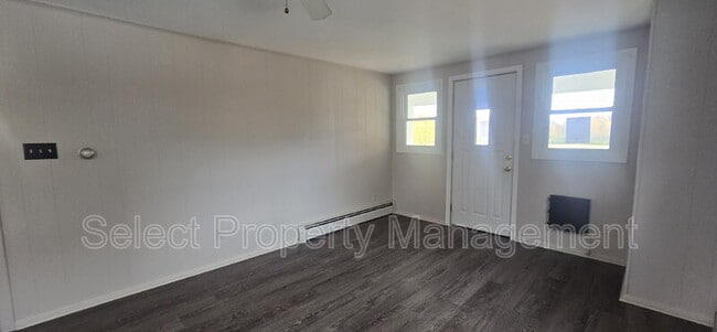 Foto del edificio - 1508 Green Rd