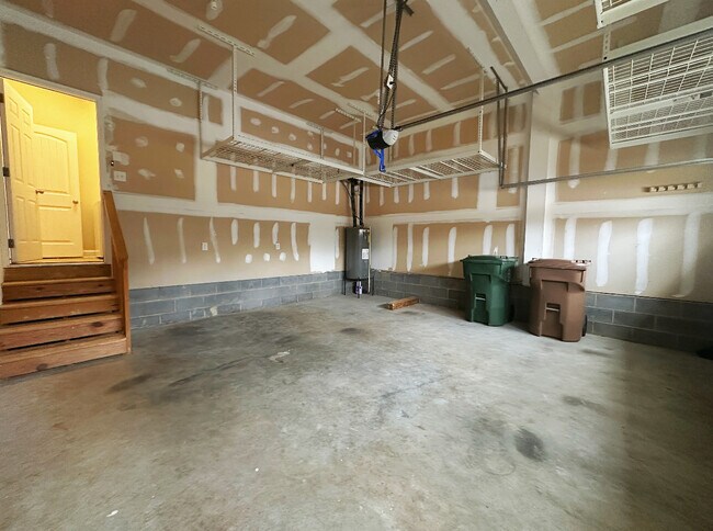 Building Photo - 803 Transom View Way