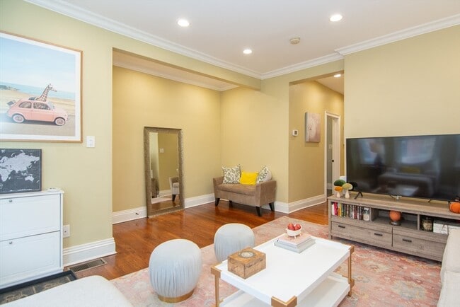 Foto del edificio - 214 South St