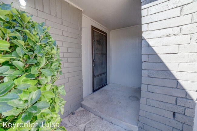 Building Photo - 3234 S 214th E Ave