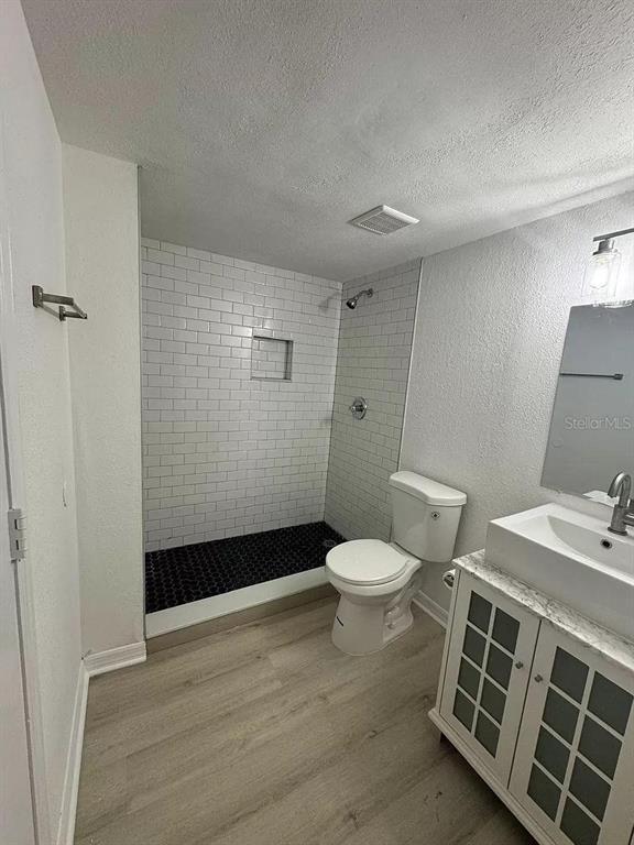 Foto del edificio - 6148 Westgate Dr