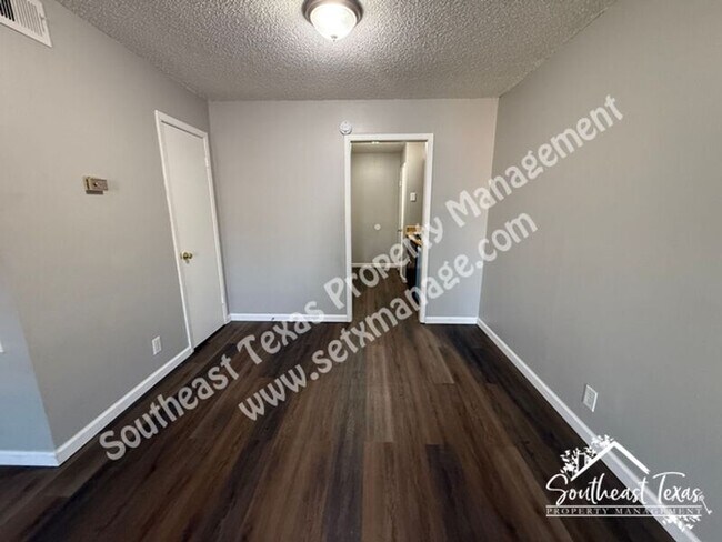 Foto del edificio - 4110 Arthur St