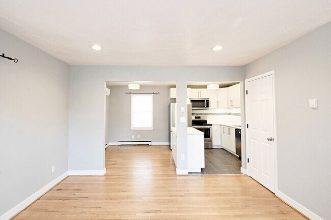 Foto del edificio - Nicely Updated Duplex Near UVA Medical Center