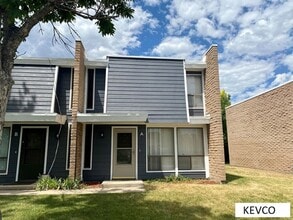 Building Photo - 2717 Harvard St