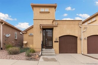 Building Photo - 2060 Cheyenne Summer View