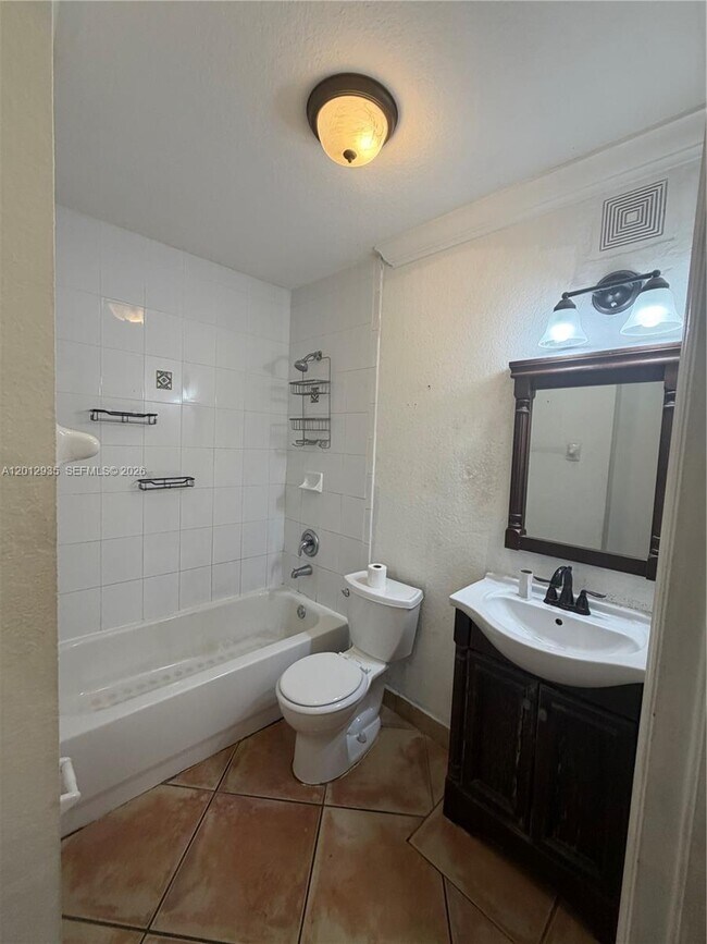 Foto del edificio - 8435 NW 189th Ln