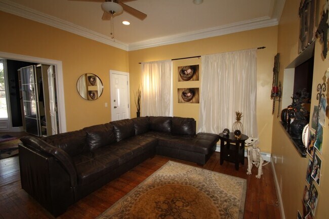 Foto del edificio - 68 Chapin Ave