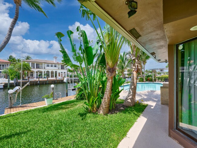 Foto del edificio - 2810 NE 48th Ct