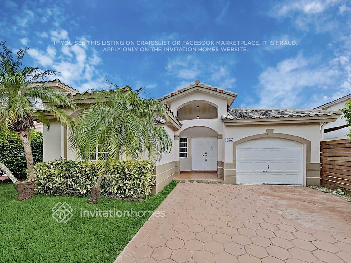 Primary Photo - 15555 SW 95th Ln