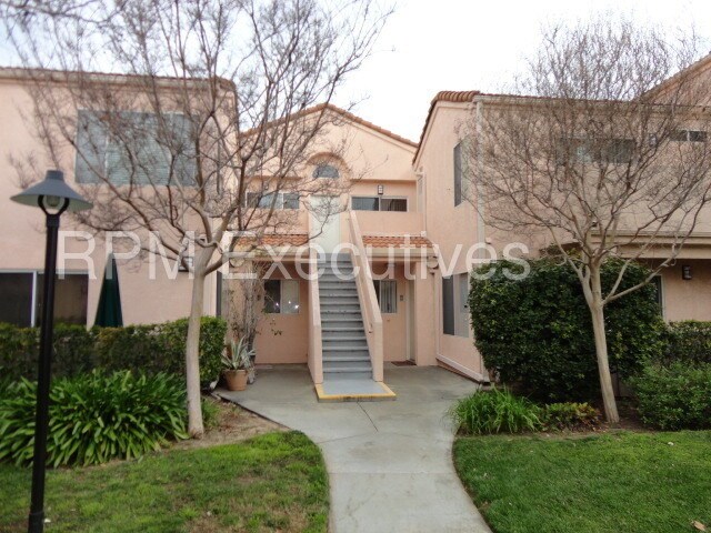 Primary Photo - Nice 2 + 2 Dual Master Condo Newhall