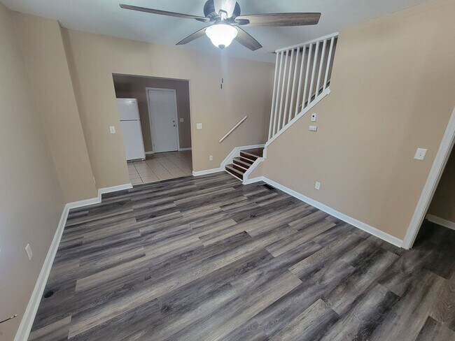 Foto del edificio - 2036 Madison Ave 3BR/1BA (Lindenwald)
