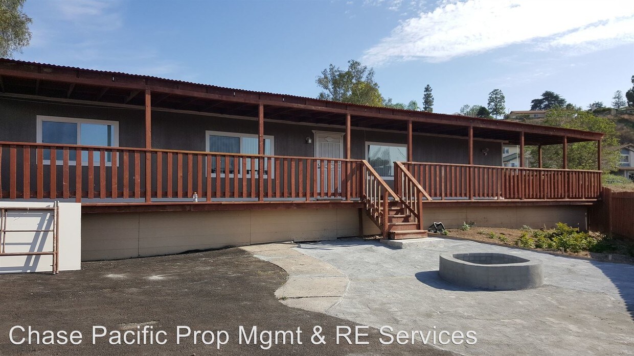 Primary Photo - 3 br, 2 bath House - 3236 S Barcelona Street