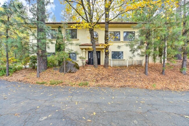 Building Photo - Foresthill