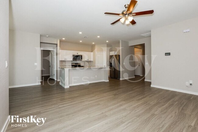 Foto del edificio - 7200 E Eagle Nest Way