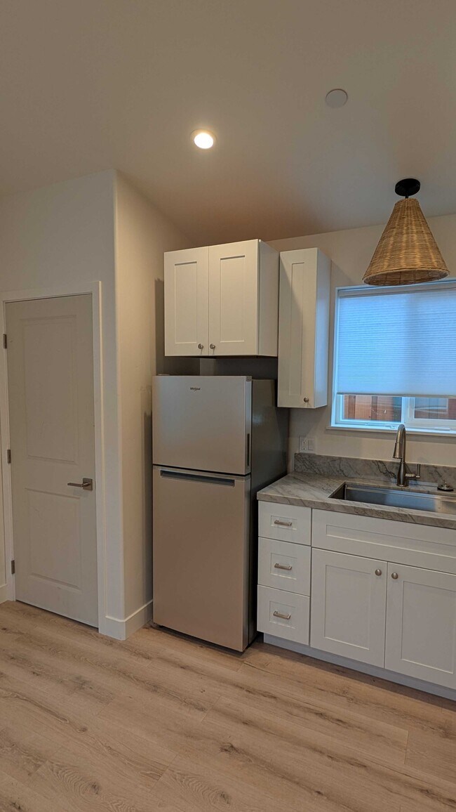 Foto del edificio - 1725 Spur Ridge Ln