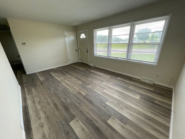 Foto del edificio - 2207 Clark Ln