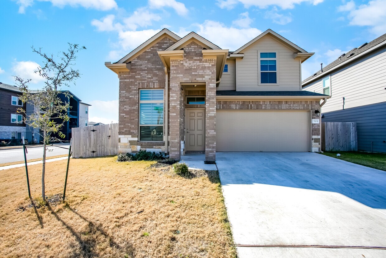 Foto principal - 701 Durness Dr