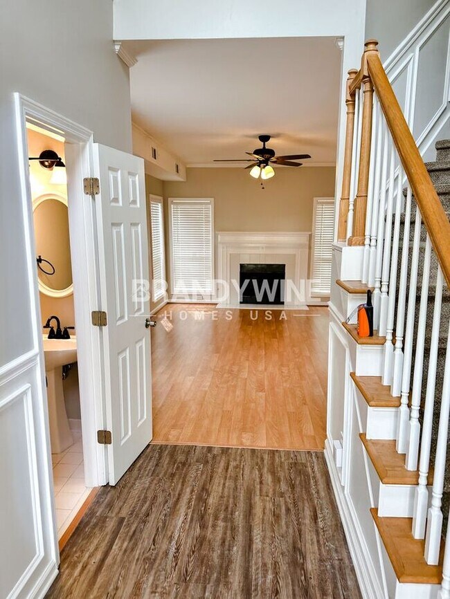 Building Photo - MOVE IN BY MAY 24TH AND RECEIVE $1000 OFF ...