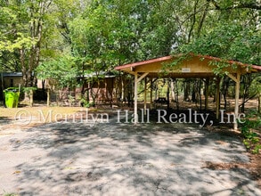 Building Photo - 6201 Old Leesburg Rd