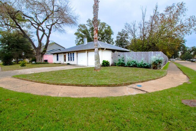 Building Photo - 4447 Brookhead Trail